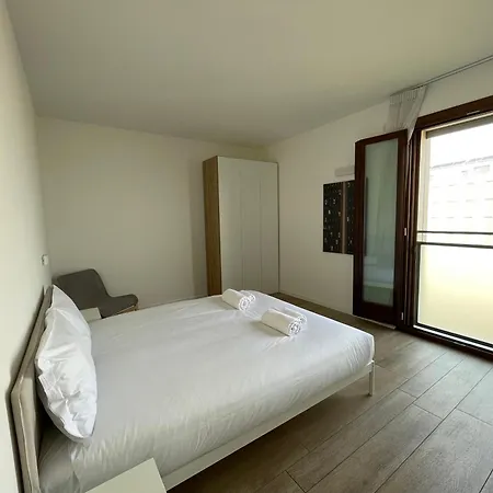 Hospitami - 15 Min Duomo Apartamento Milão