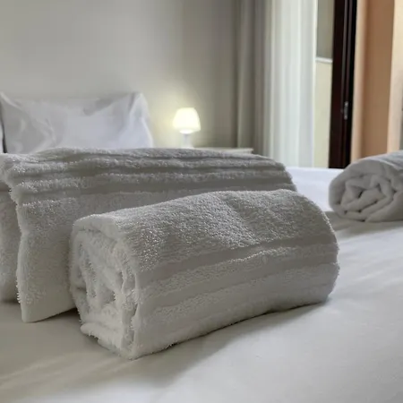 Apartamento Hospitami - 15 Min Duomo Milão